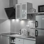 House - Two Bedroom Apartment *