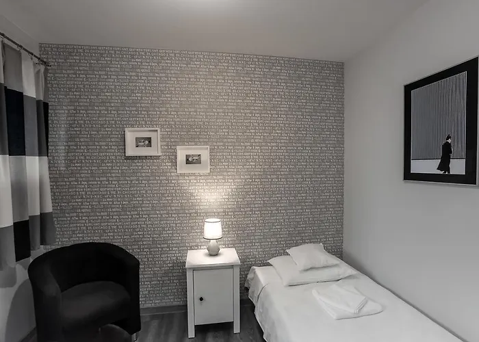 House - Two Bedroom Appartamento *